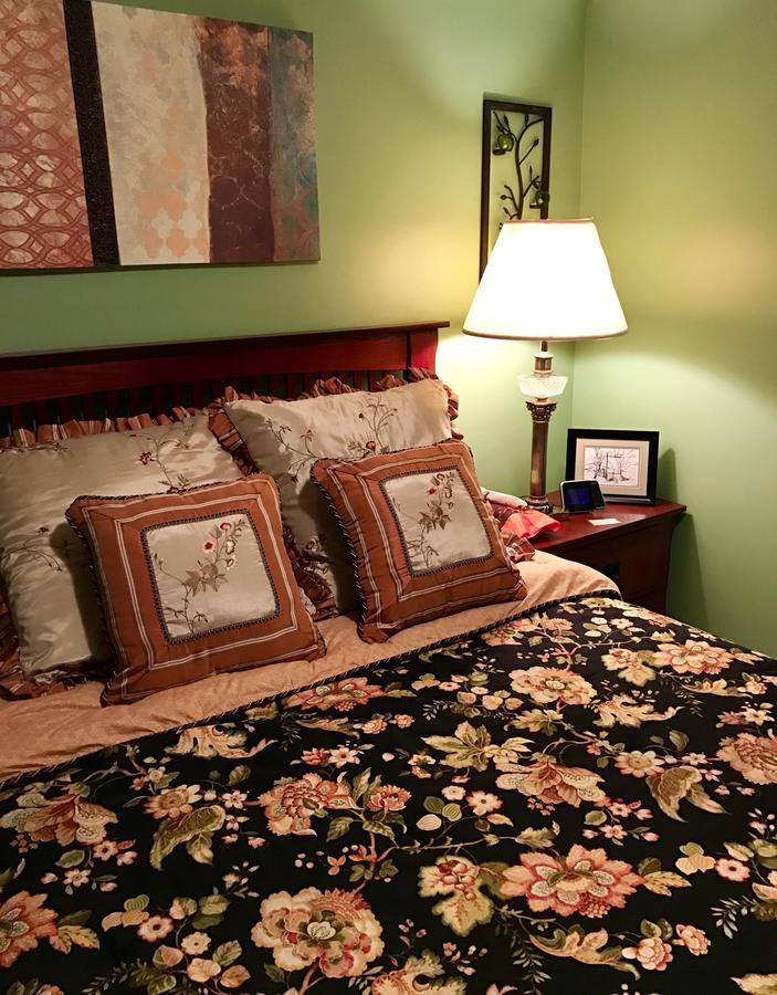 Yellow Door Bed And Breakfast Форт-Эри Экстерьер фото